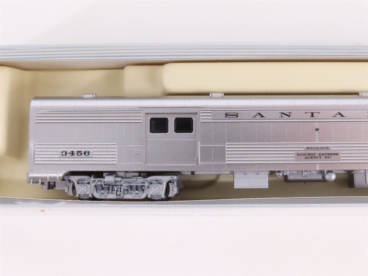 N Scale KATO 106-6002 ATSF Santa Fe Super Chief Passenger 4-Car Set B