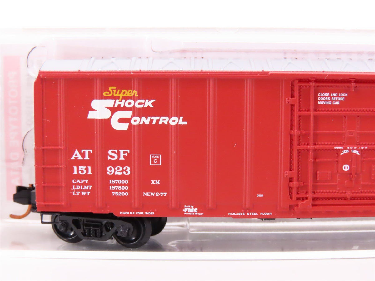 N Scale Micro-Trains MTL 02700010 ATSF Santa Fe Railroad 50&#39; Box Car #151923