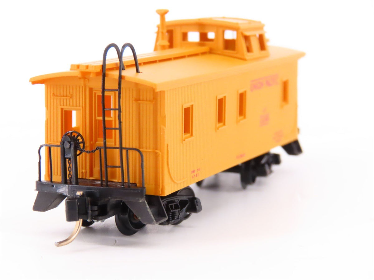 N Scale Micro-Trains MTL 50100 UP Union Pacific 34&#39; Wood Caboose #3245