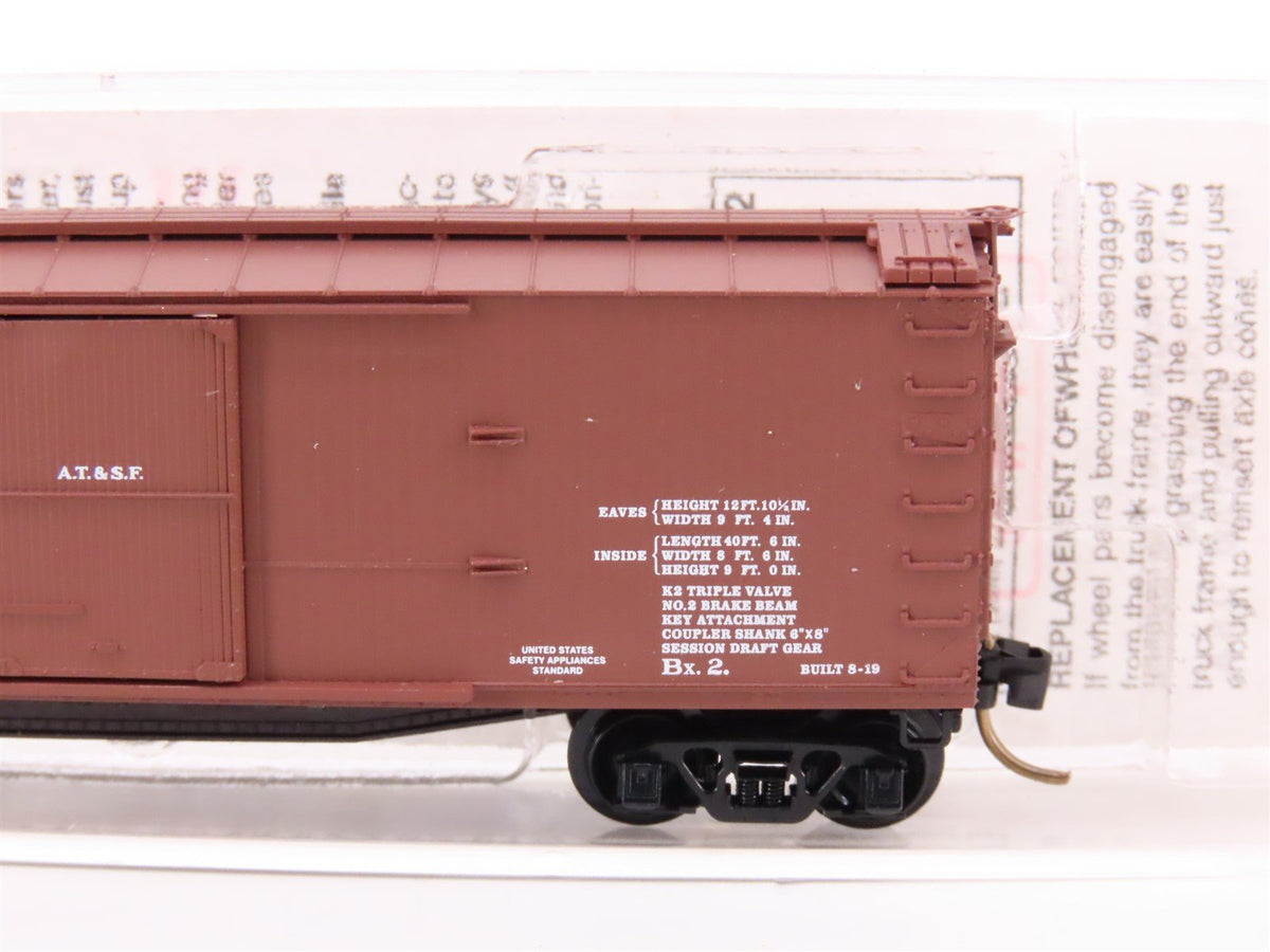 N Scale Micro-Trains MTL 39060 AT&amp;SF Santa Fe Railroad 40&#39; Wood Box Car #38693CT