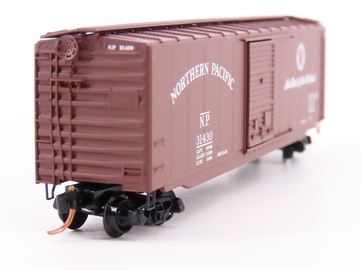 N Scale Micro-Trains MTL 31060 NP Northern Pacific Railroad 50&#39; Box Car #31430