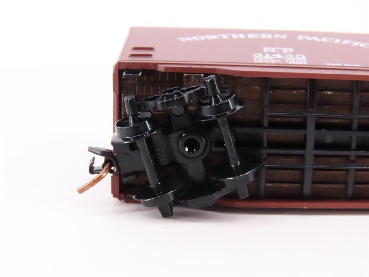 N Scale Micro-Trains MTL 31060 NP Northern Pacific Railroad 50&#39; Box Car #31430