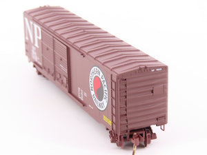 N Scale Micro-Trains MTL 37050 NP Northern Pacific Railroad 50' Box Car #7813