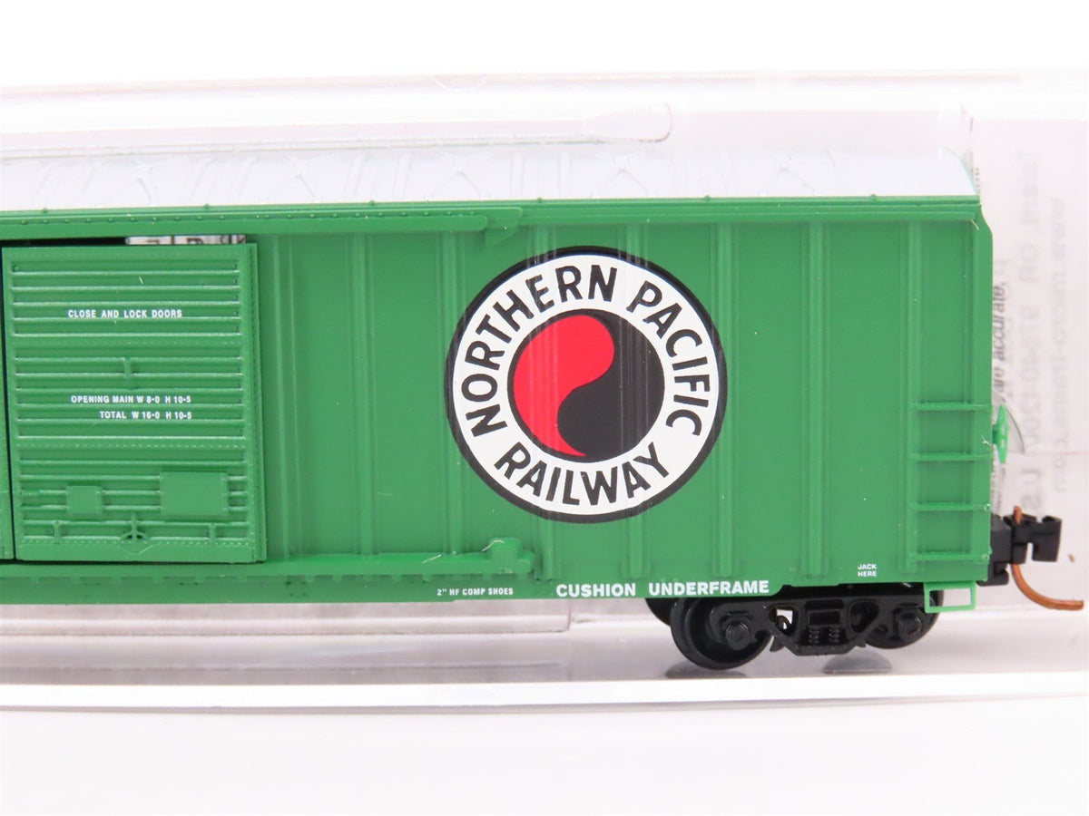 N Scale Micro-Trains MTL 03000210 NP Northern Pacific 50&#39; Box Car #390099