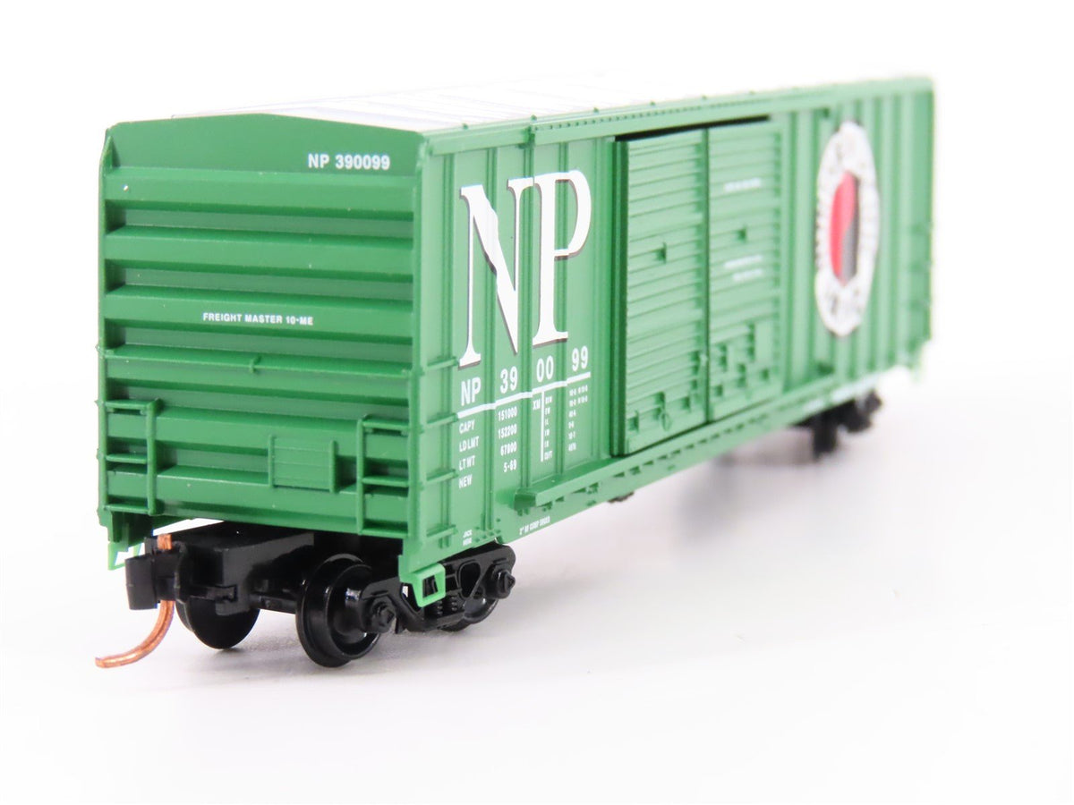 N Scale Micro-Trains MTL 03000210 NP Northern Pacific 50&#39; Box Car #390099