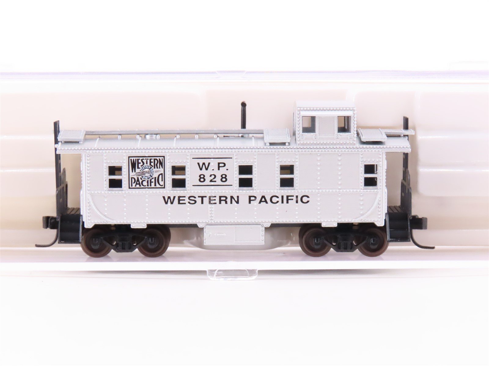 N Scale Atlas 35642 WP Western Pacific Railroad Caboose #828