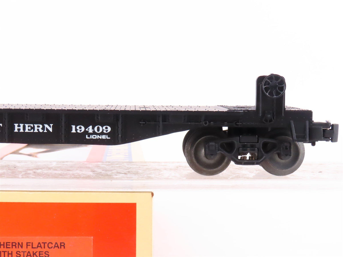 O Gauge 3-Rail Lionel 6-19409 SOU Southern Railway Flat Car #19409 w/ Stakes