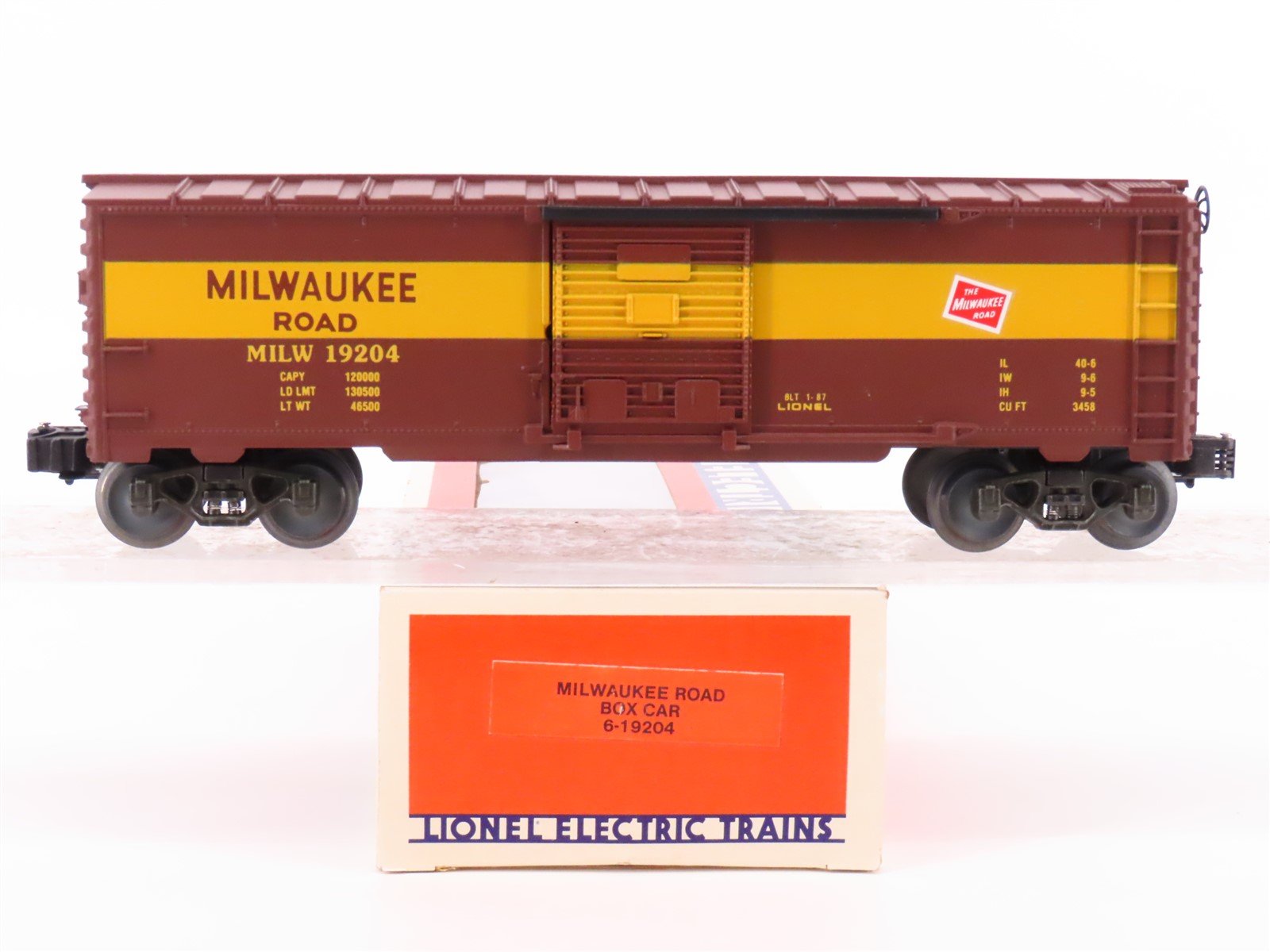 O Gauge 3-Rail Lionel 6-19204 MILW Milwaukee Road Single Door Box Car #19204