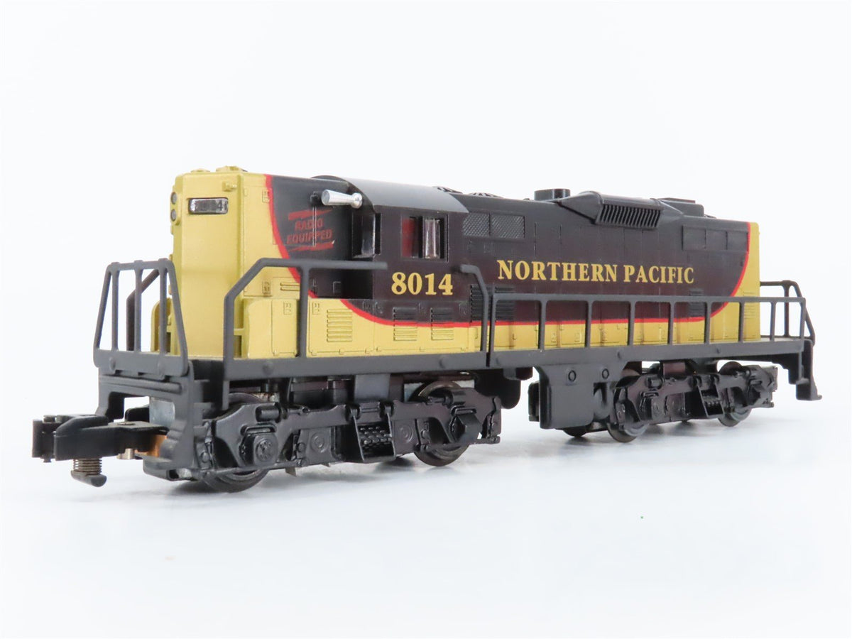 S Scale American Flyer 6-48014 NP Northern Pacific GP9 Diesel Locomotive #8014