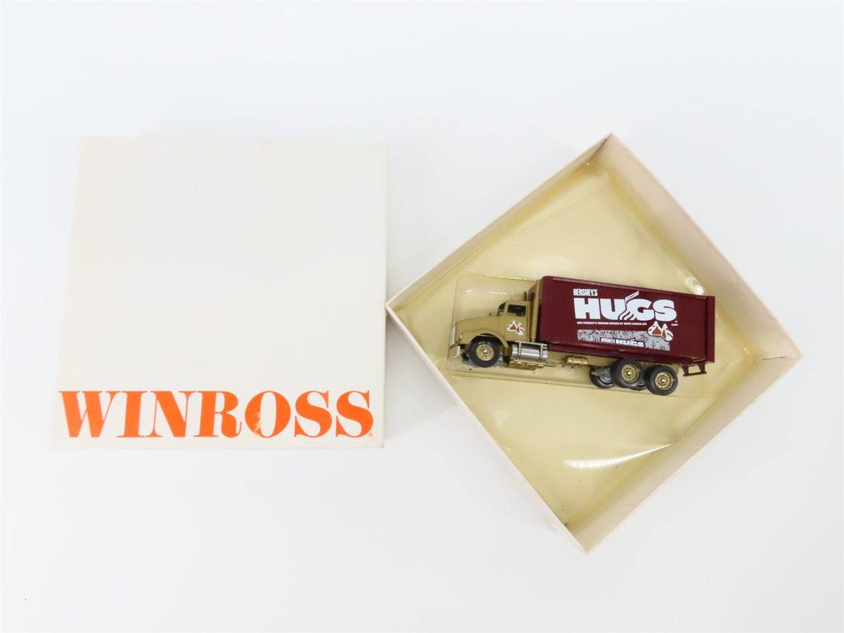 1:64 Scale Winross Die-Cast Hersey&#39;s Hugs Delivery Truck