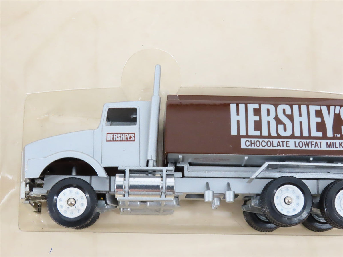 1:64 Scale Winross Die-Cast Hersey&#39;s Chocolate Truck