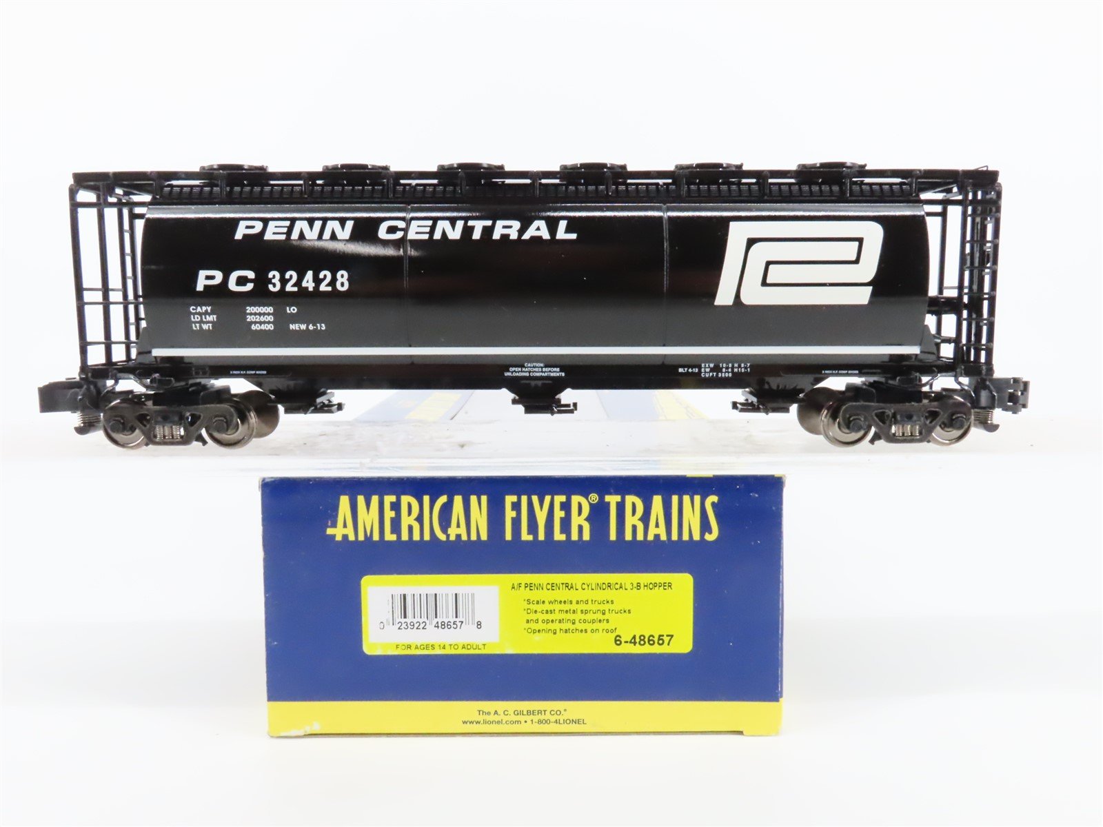 S American Flyer 6-48657 PC Penn Central 3-Bay Cylindrical Hopper Car #32428