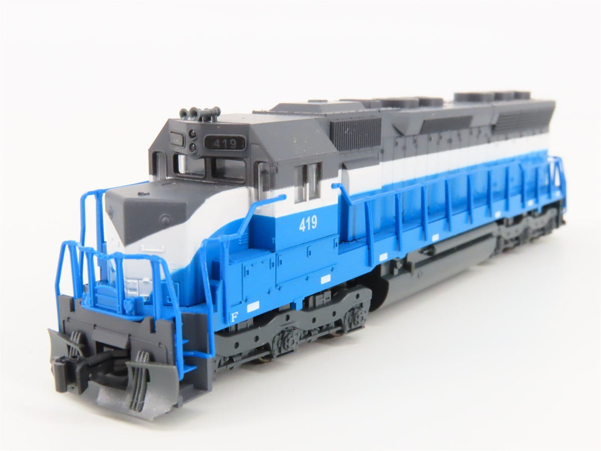 N Scale KATO 176-3126 GN Great Northern &quot;Big Sky Blue&quot; EMD SD45 Diesel #419