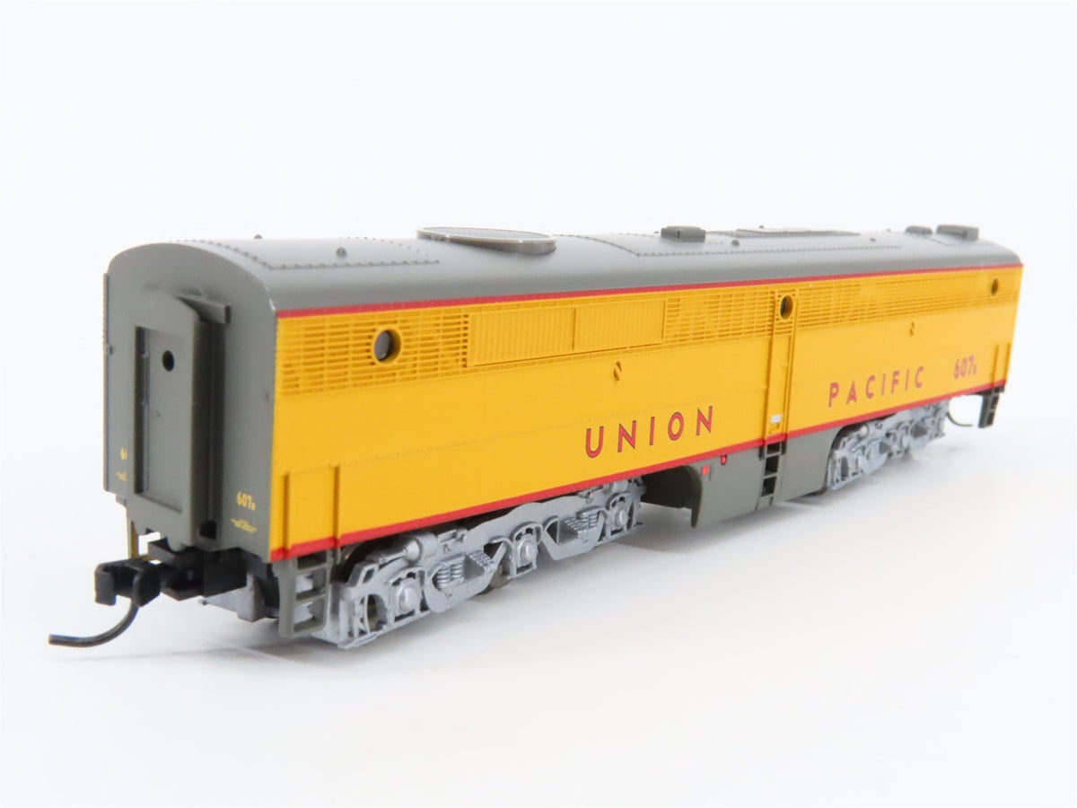 N Scale Life-Like 7583 UP Union Pacific ALCO PA/PB Diesel Set #607/607B