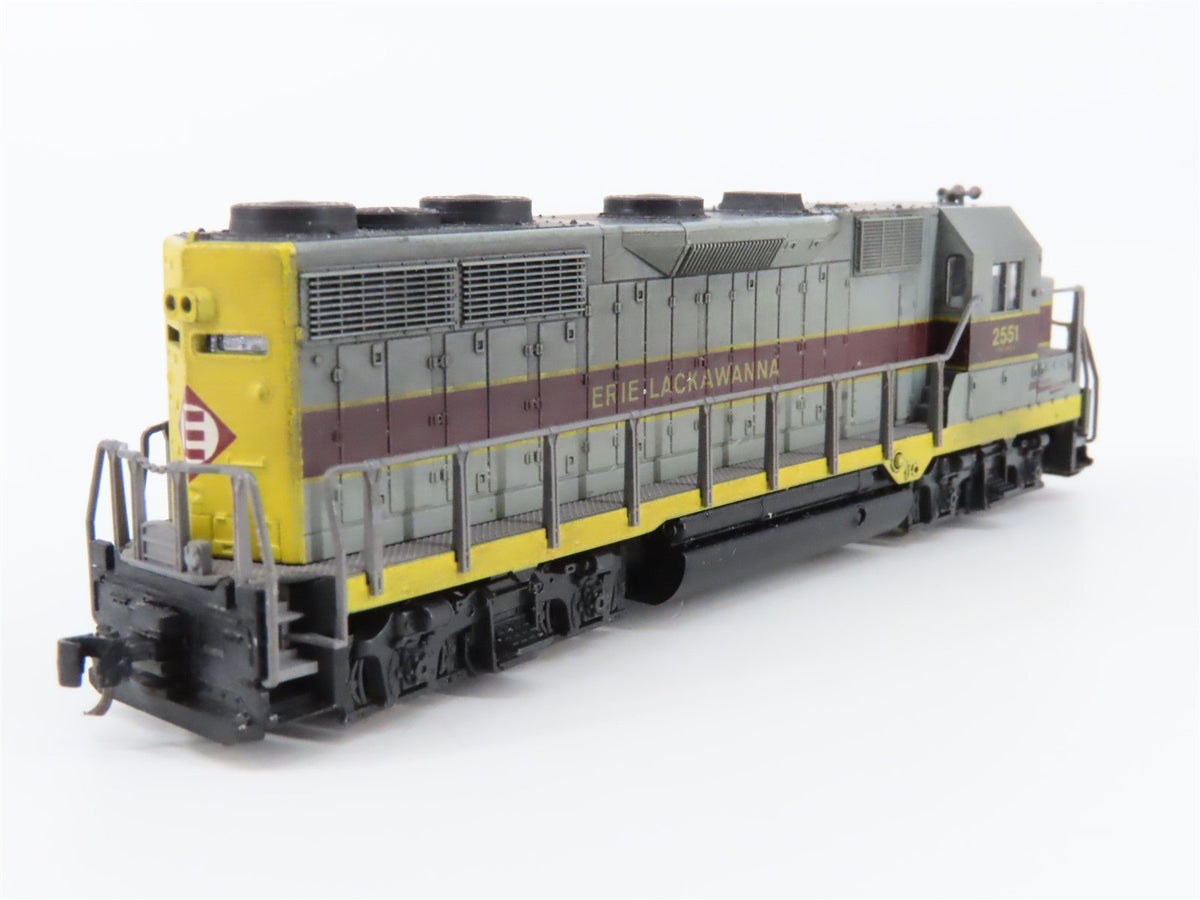 N Scale Atlas/KATO EL Erie Lackawanna EMD GP35 Diesel #2551 - Custom Weathered