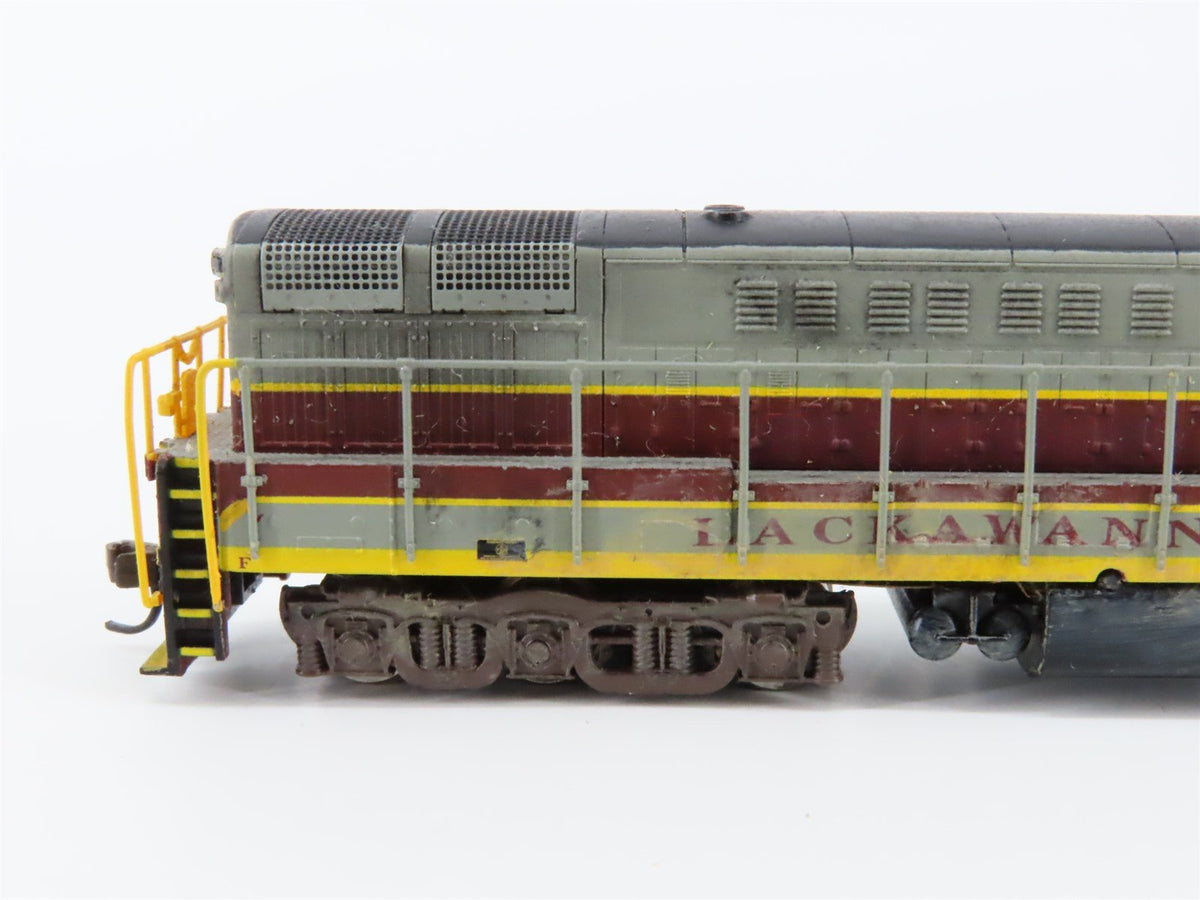 N Scale Atlas 49560 DL&amp;W Lackawanna Trainmaster Diesel #853 w/ DCC - Custom