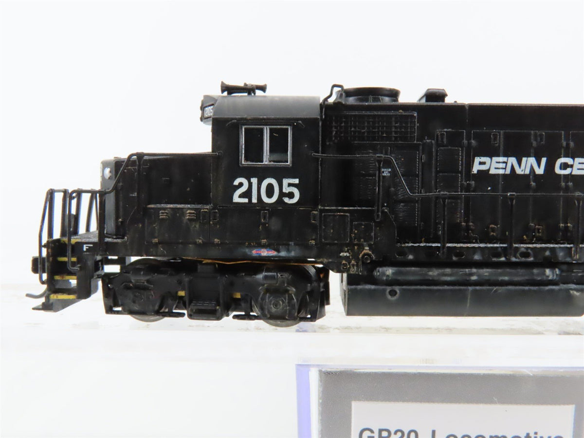 N Scale Life-Like 7872 PC Penn Central EMD GP20 Diesel #2105 - Custom Weathered