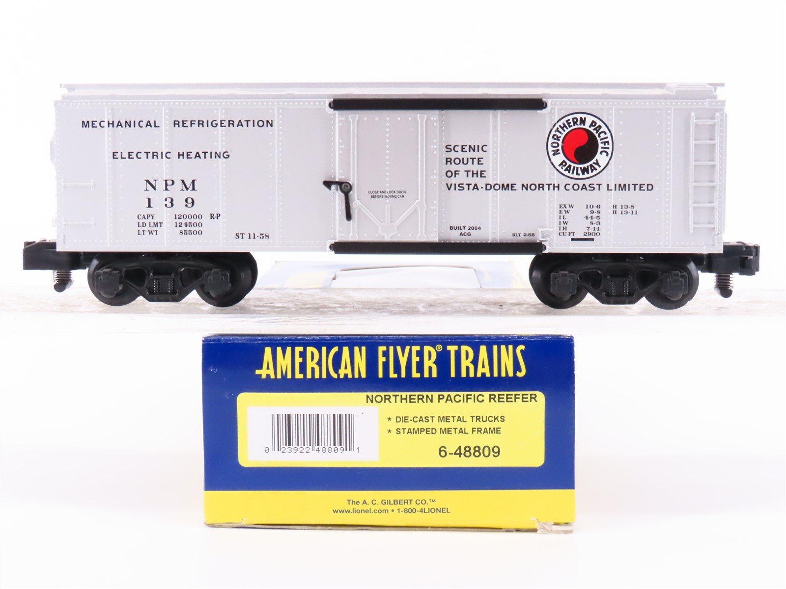 S Scale American Flyer 6-48809 NP Northern Pacific Steel Reefer Car #12003