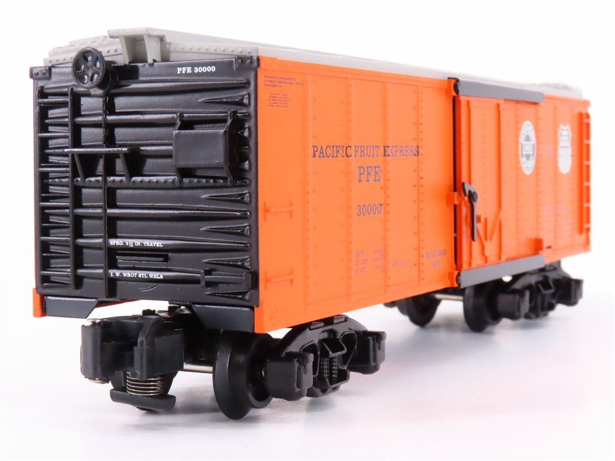 S Scale American Flyer 6-48808 PFE Pacific Fruit Express Reefer Car #30000