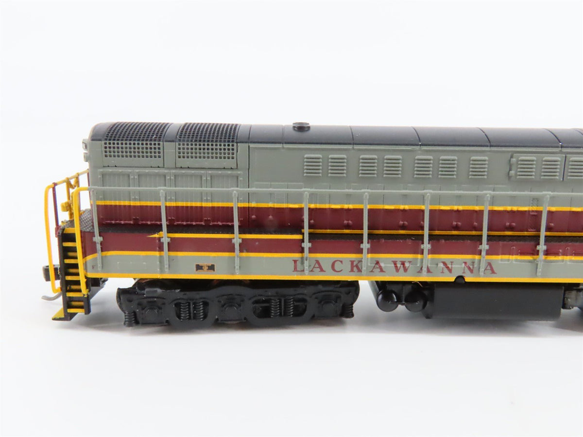 N Scale Atlas DL&amp;W Lackawanna FM Trainmaster Diesel Locomotive #853 w/ DCC