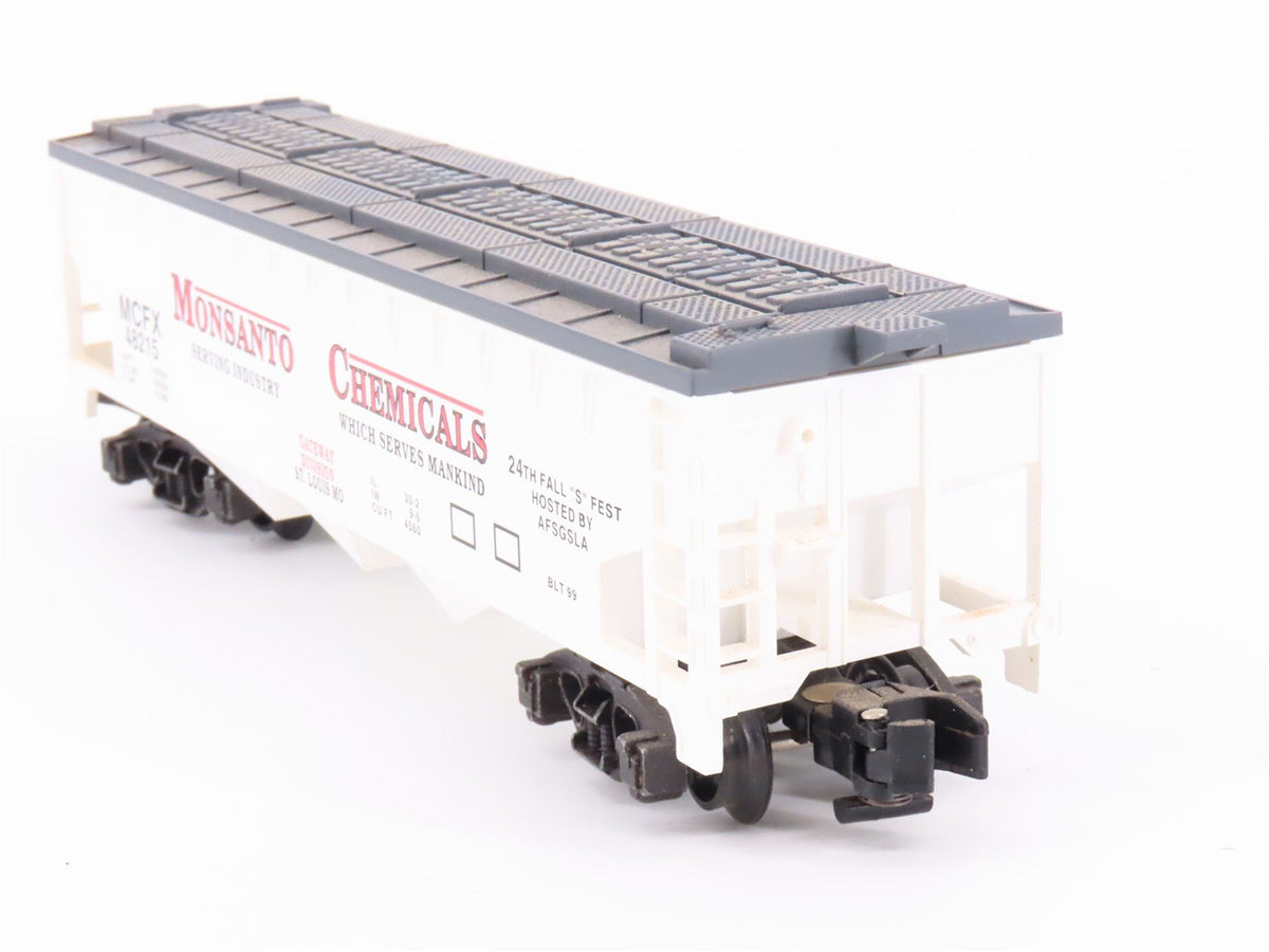 S Scale American Flyer 6-48215 MCFX Monsanto Chemicals 3-Bay Hopper #48215