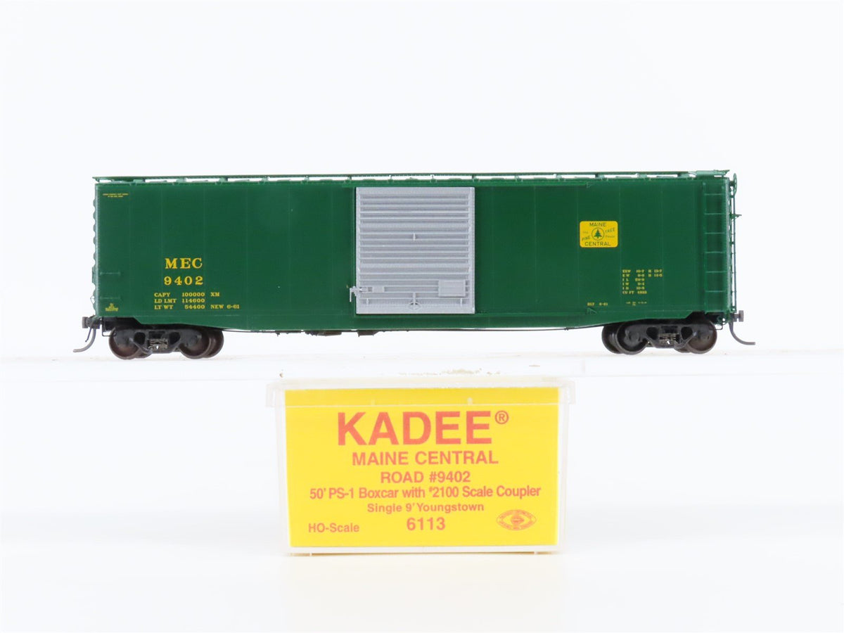 HO Scale Kadee 6113 MEC Maine Central Railroad 50&#39; Single Door Box Car #9402