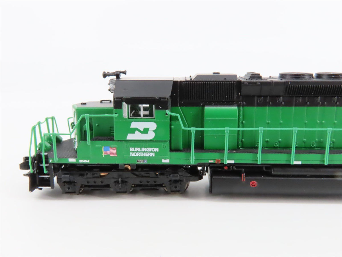 N Broadway Limited BLI 3704 BN Burlington Northern EMD SD40-2 Diesel - Paragon3