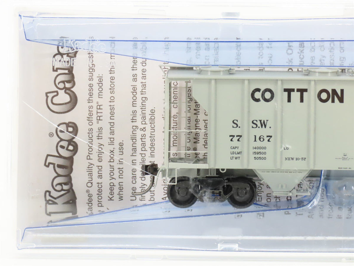 HO Scale Kadee 8021 SSW Cotton Belt Route 2-Bay Covered Hopper #77167 - Sealed