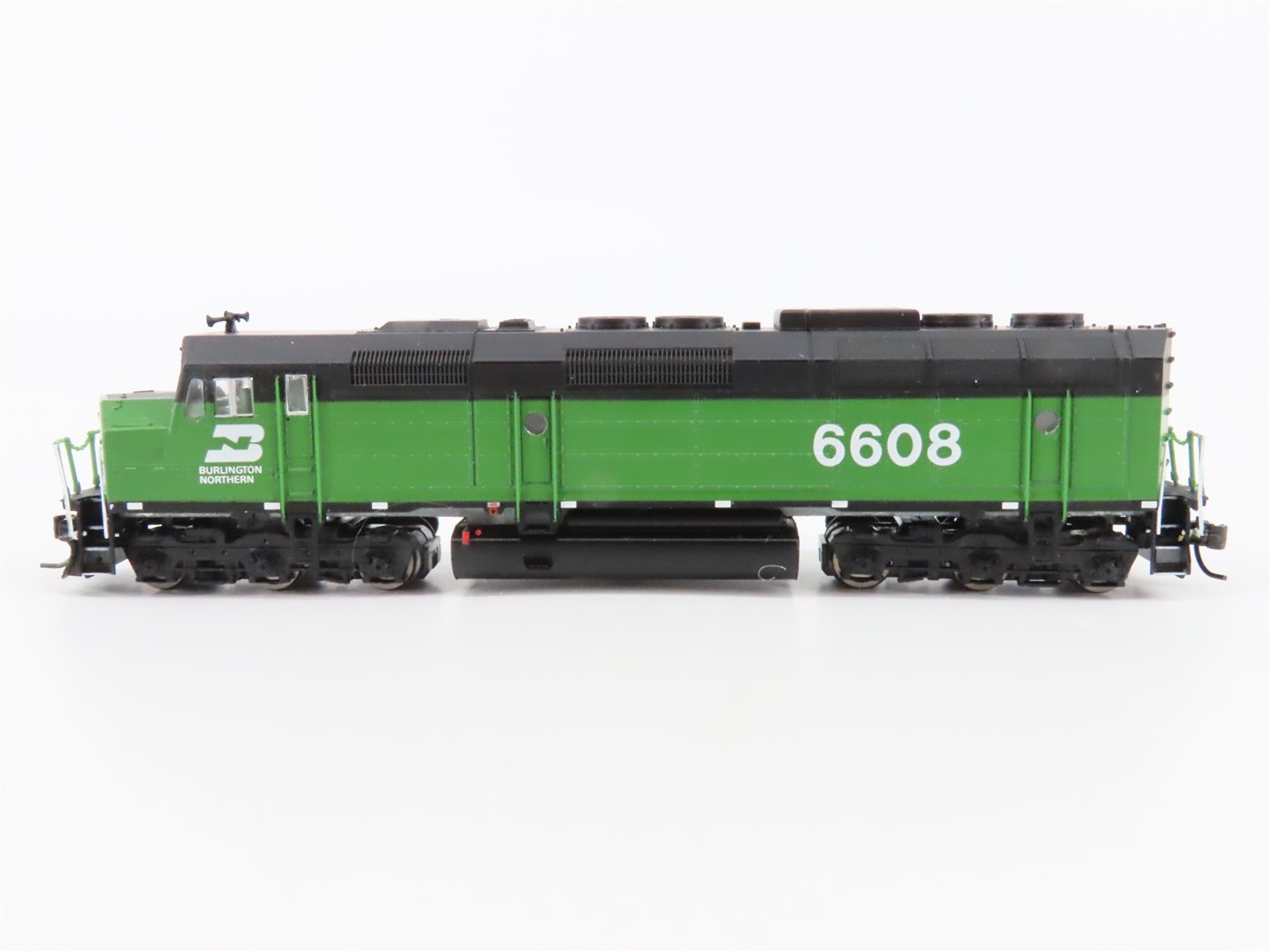 N Scale Athearn BN Burlington Northern EMD F45 Diesel #6608 w/ DCC & Sound