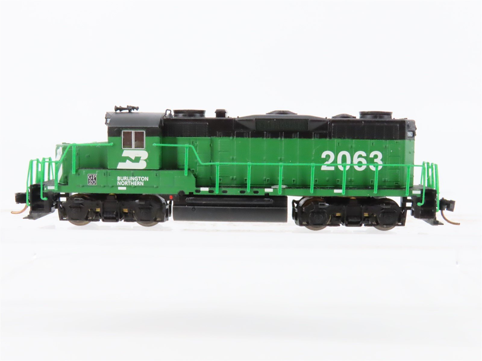 N Scale Life-Like BN Burlington Northern EMD GP20 Diesel Locomotive #2063