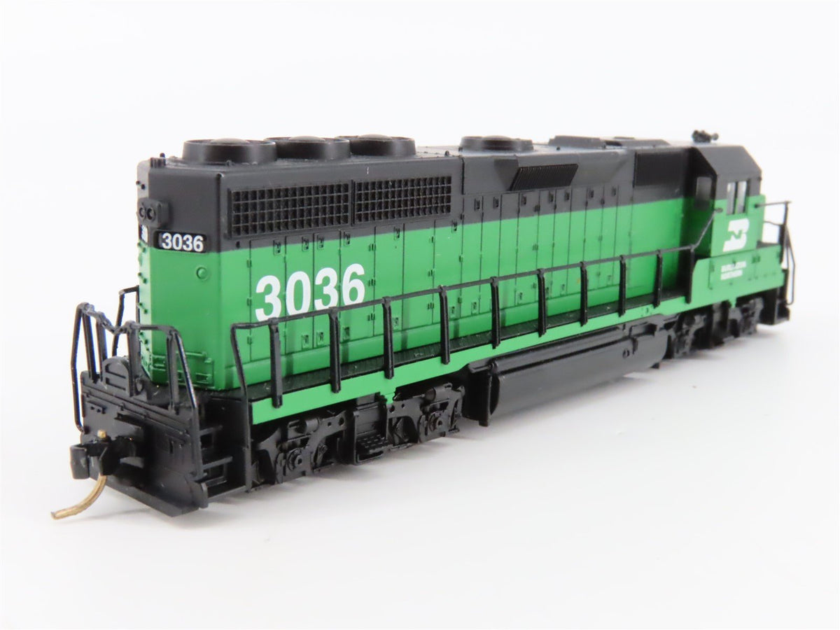 N Scale Atlas BN Burlington Northern EMD GP40 Diesel Locomotive #1574