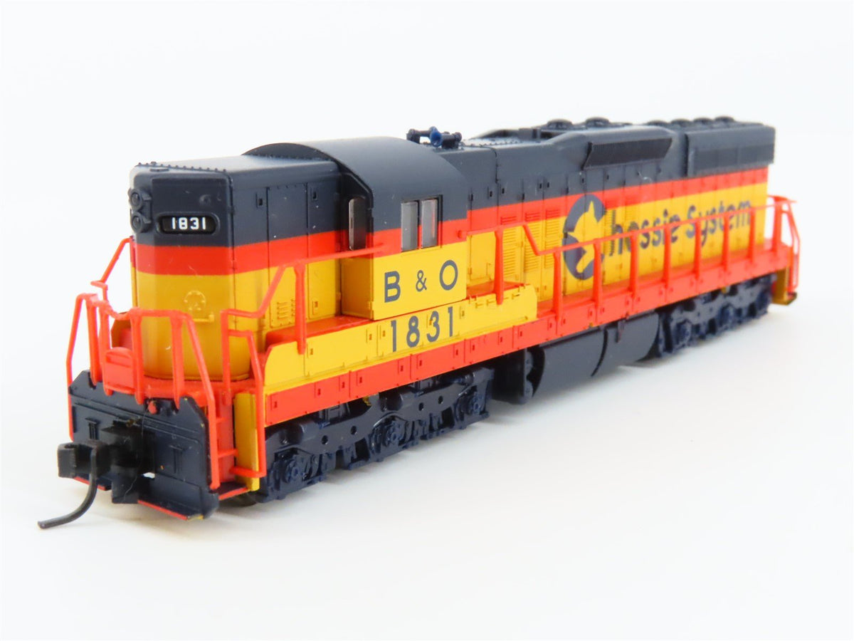 N Scale Atlas B&amp;O Chessie System EMD SD9 Diesel Locomotive #1831