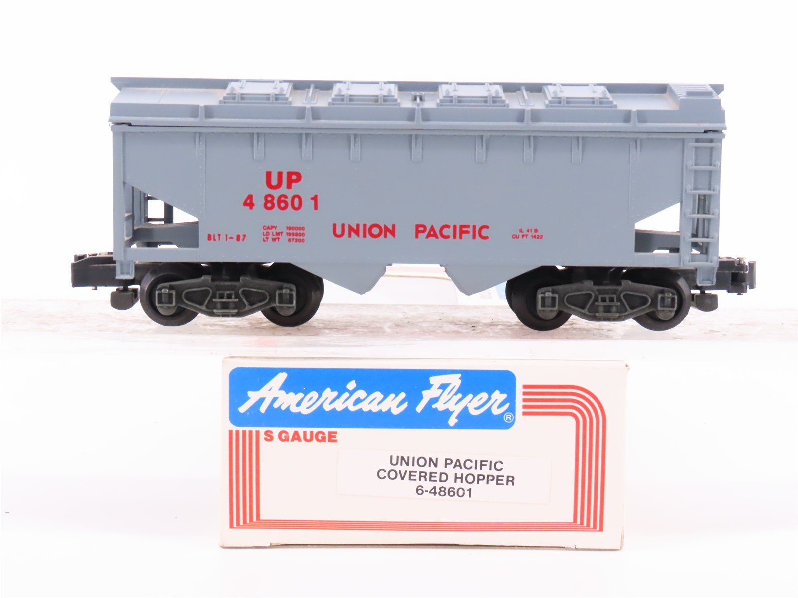 S Scale American Flyer 6-48601 UP Union Pacific Covered Hopper Car #48601