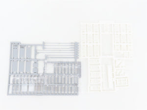 HO 1/87 Scale IHC Kit No. 100-7 Homes of Yesterday & Today House