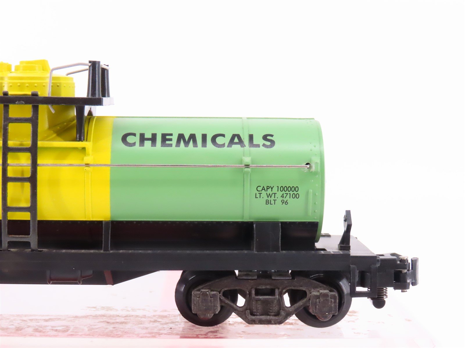 S Scale American Flyer 6-48406 GATX Celanese Chemicals Tank Car #48406