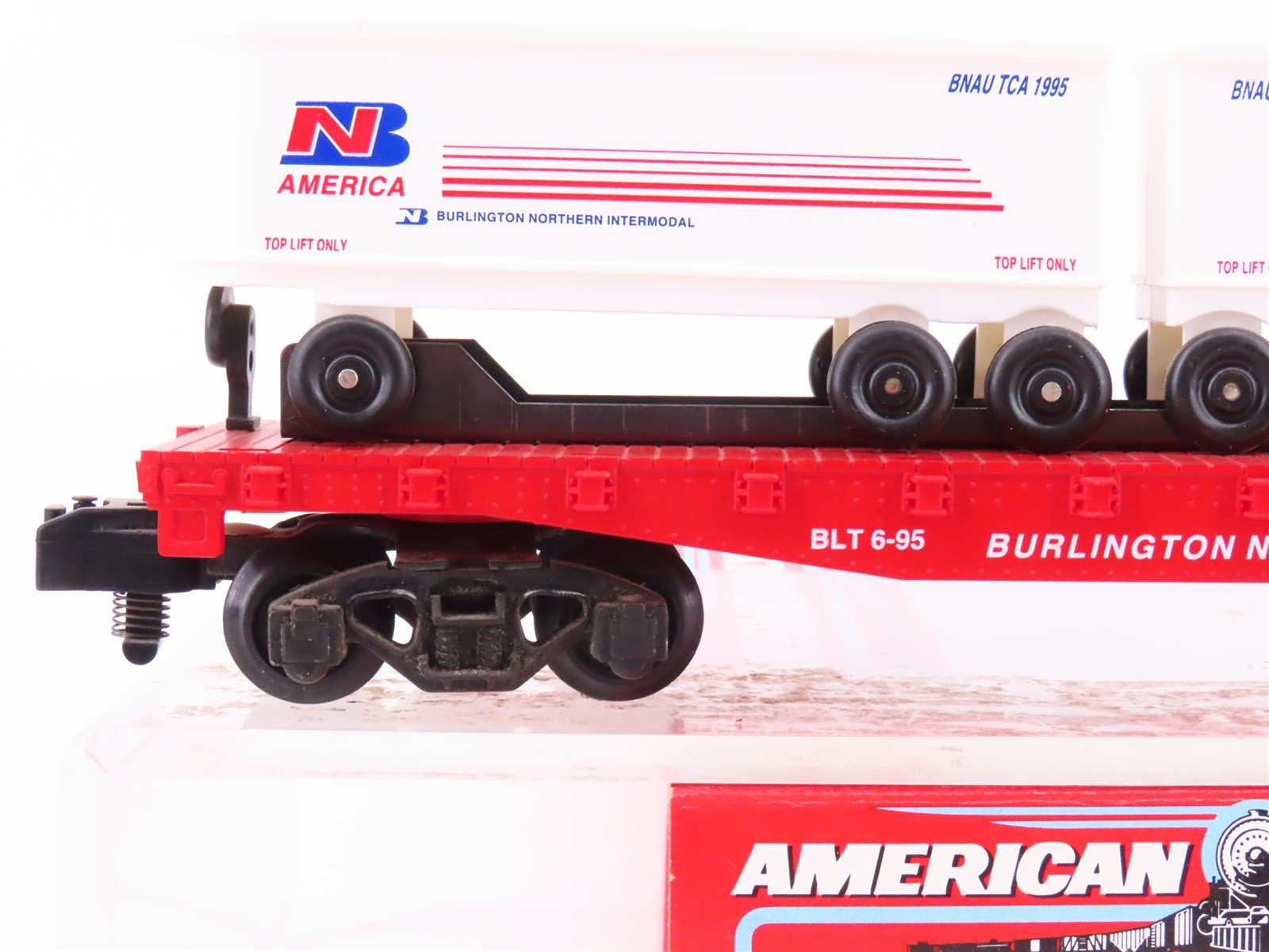 S Scale American Flyer 6-48491 TCA 1995 BN Burlington Northern Flat Car v/ Vans