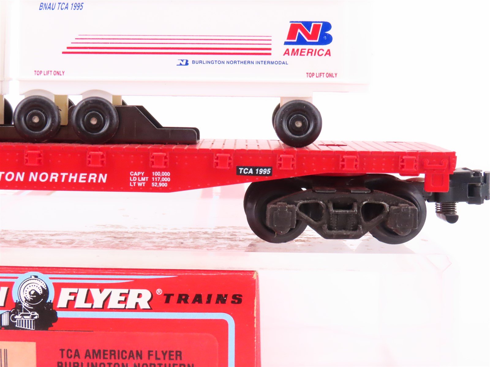 S Scale American Flyer 6-48491 TCA 1995 BN Burlington Northern Flat Car v/ Vans