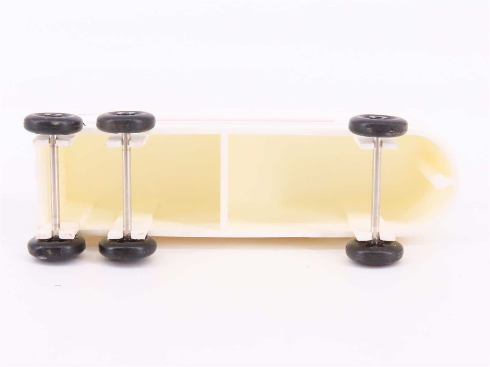 S Scale American Flyer 6-48491 TCA 1995 BN Burlington Northern Flat Car v/ Vans