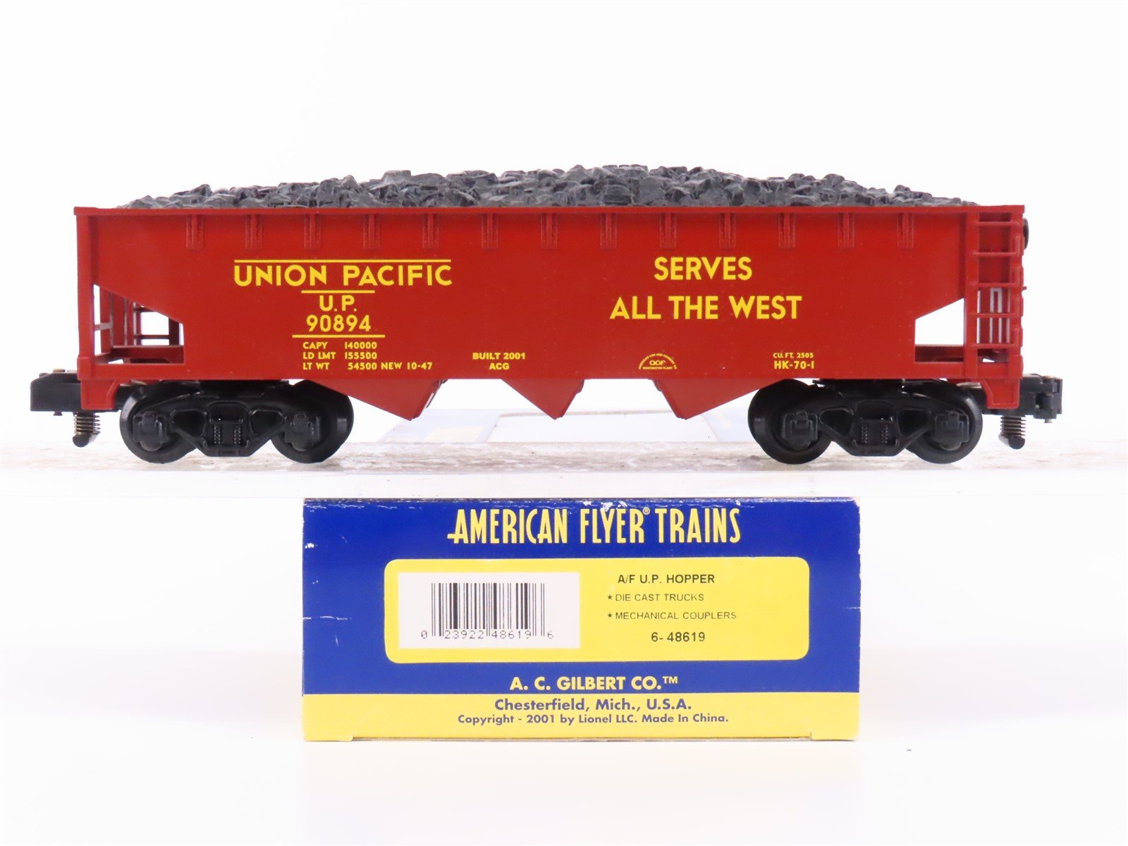 S Scale American Flyer 6-48619 UP Union Pacific 3-Bay Hopper #90894 w/ Load