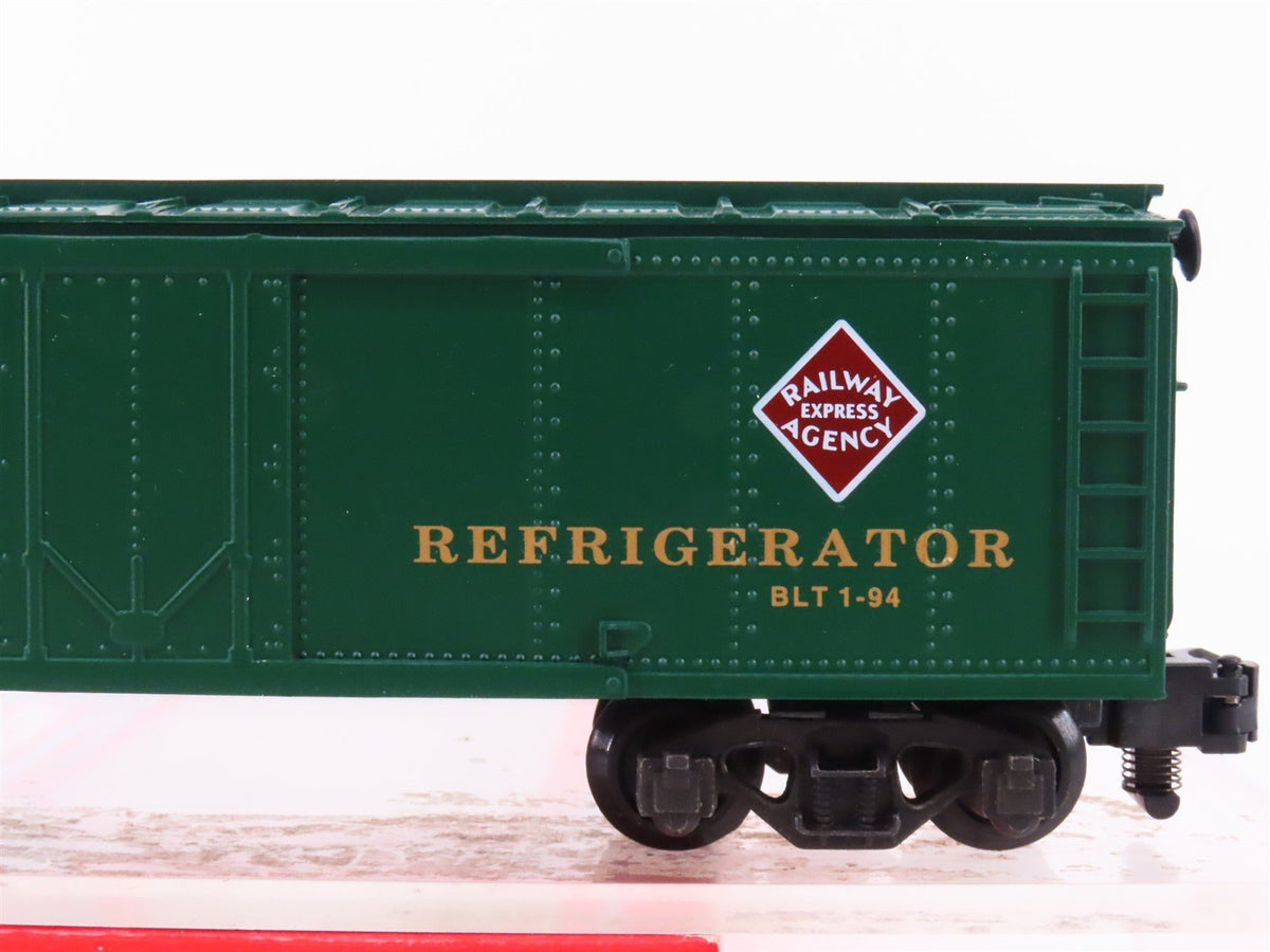 S Scale American Flyer 6-48806 REAX Railway Express Agency Reefer #8806