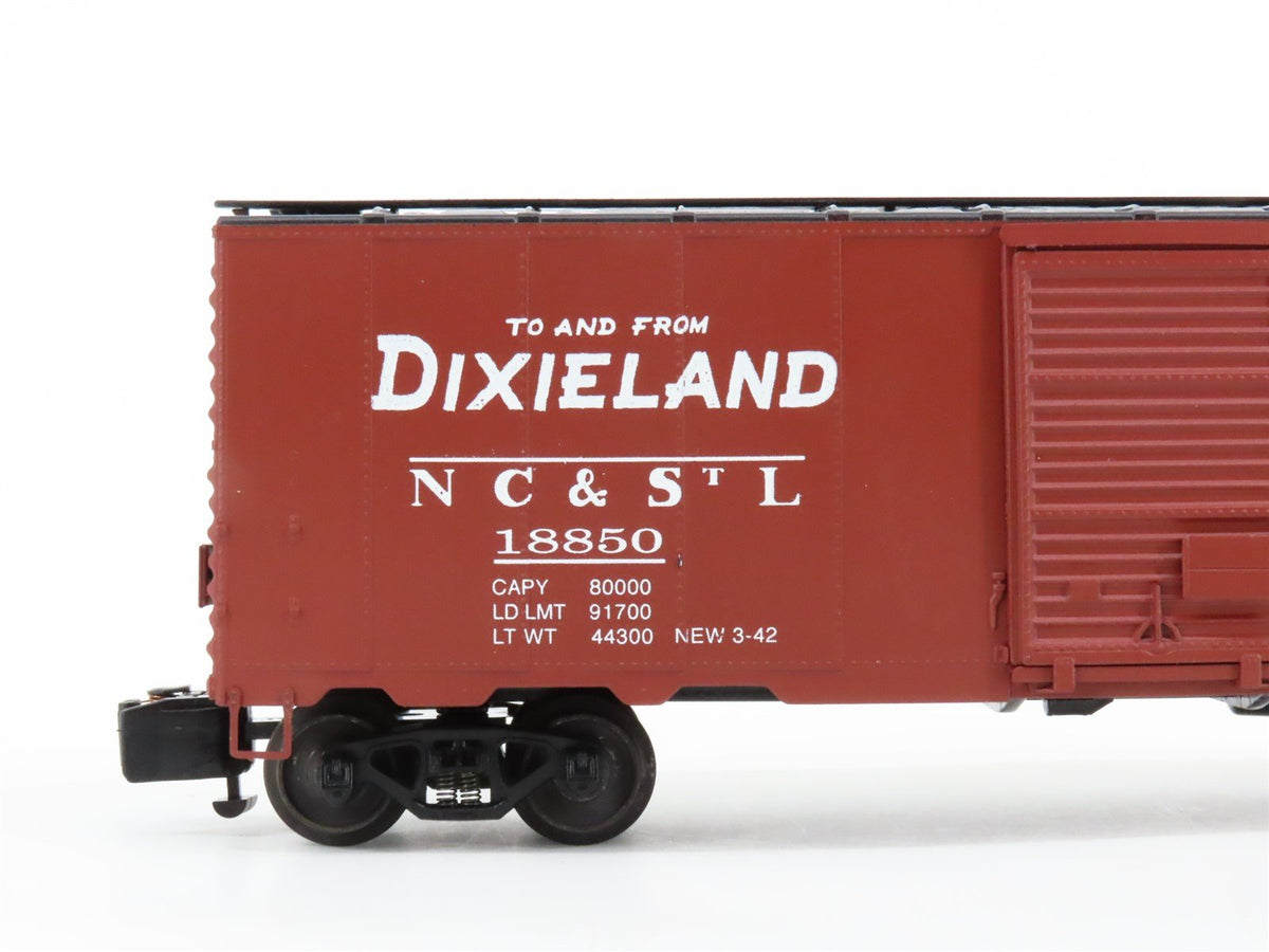 S Scale American Models 18850 NASG 2012 NC&amp;STL Dixieland Box Car #18850