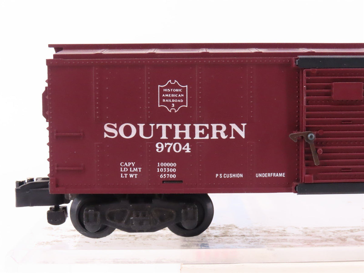 S Scale American Flyer 4-9704 Southern Railway Boxcar #9704