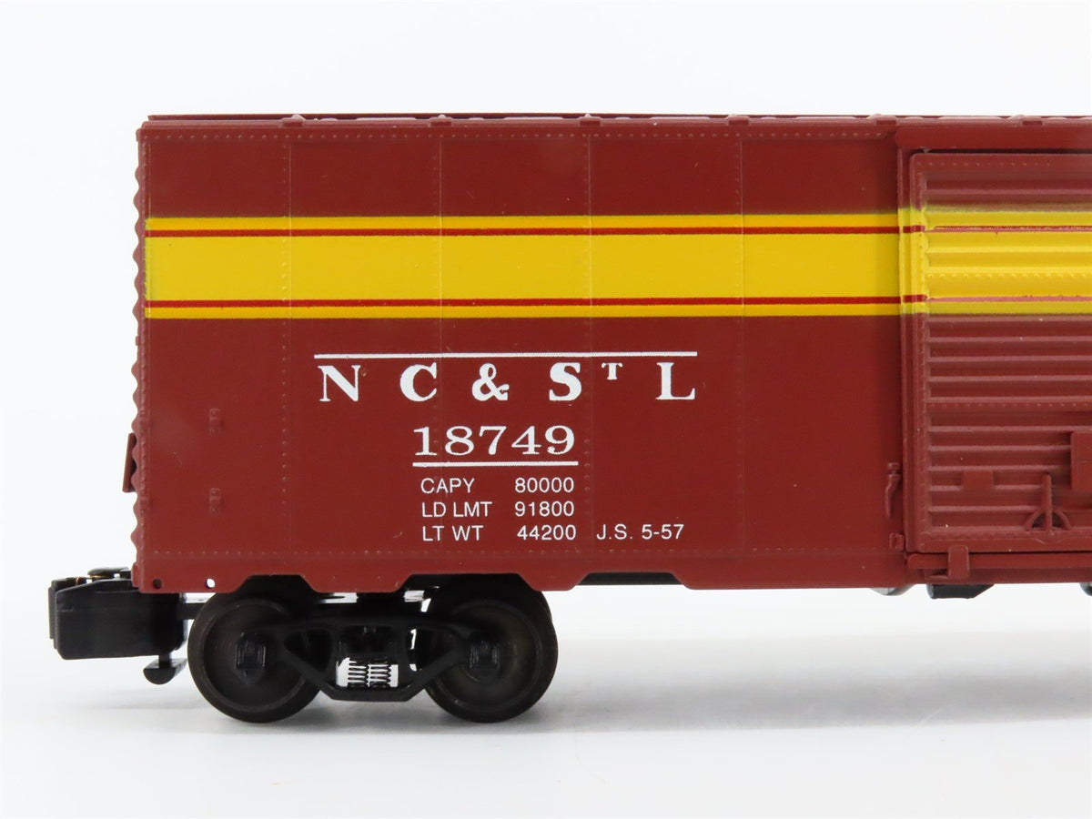 S Scale American Models 18749 NASG 2012 NC&amp;STL Dixieland Box Car #18749