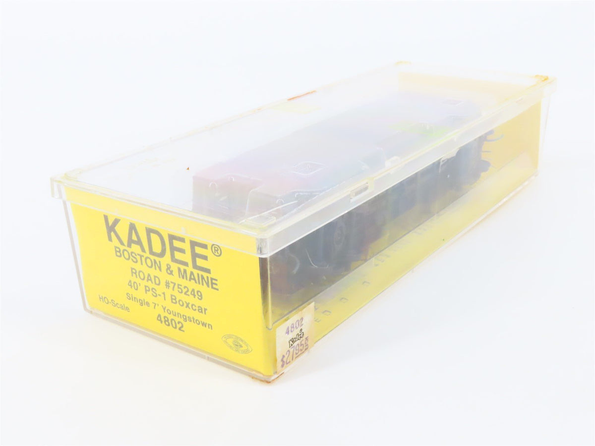 HO Scale Kadee 4802 B&amp;M Boston &amp; Maine 40&#39; PS-1 Boxcar #75249 Sealed