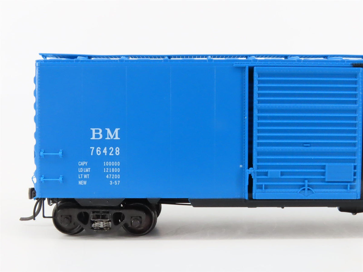 HO Scale Kadee 5271 B&amp;M Boston &amp; Maine 40&#39; PS-1 Boxcar #76428