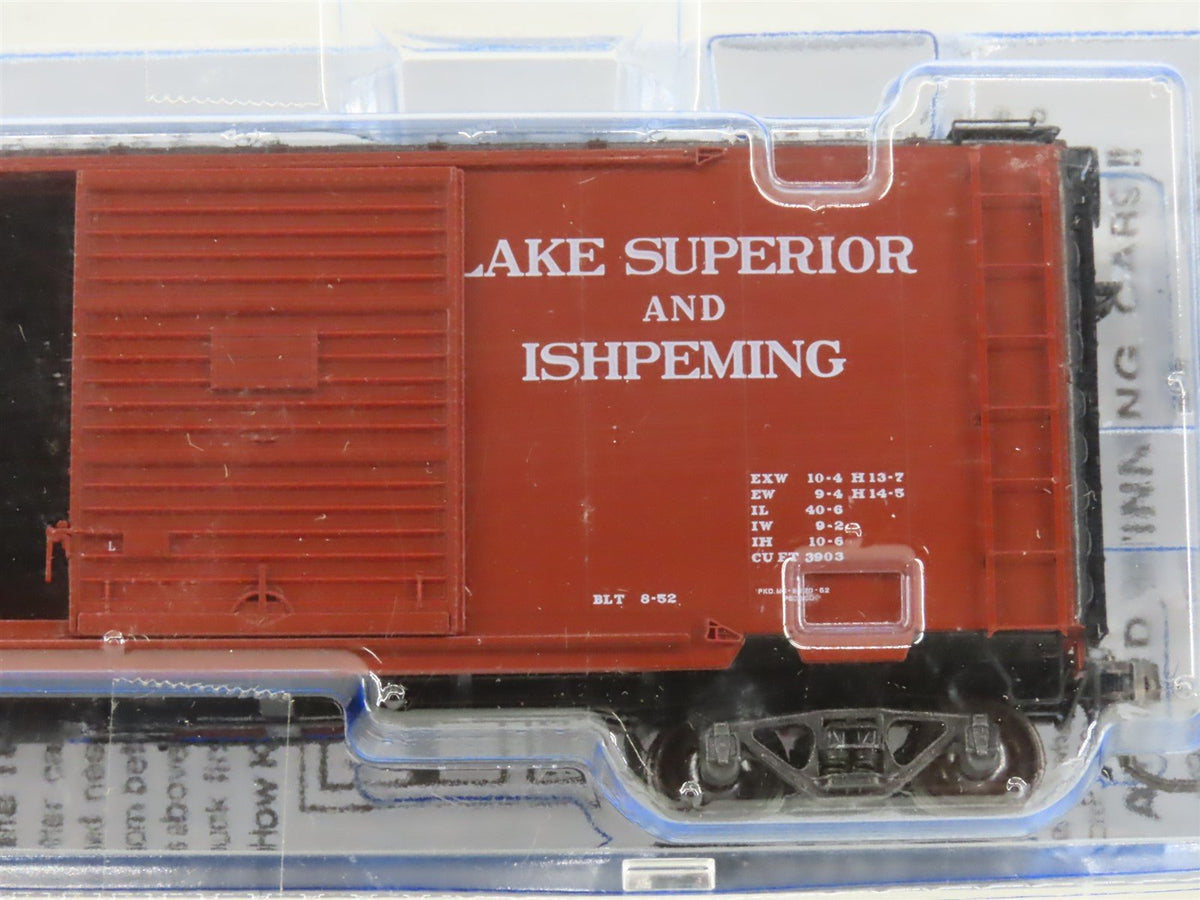 HO Scale Kadee 5008 Lake Superior &amp; Ishpeming 40&#39; PS-1 Boxcar #2442 Sealed