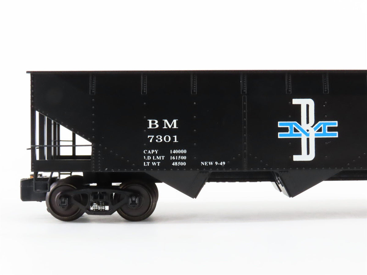 S Scale American Models 3353 BM Boston &amp; Maine Railroad 3-Bay Open Hopper #7301