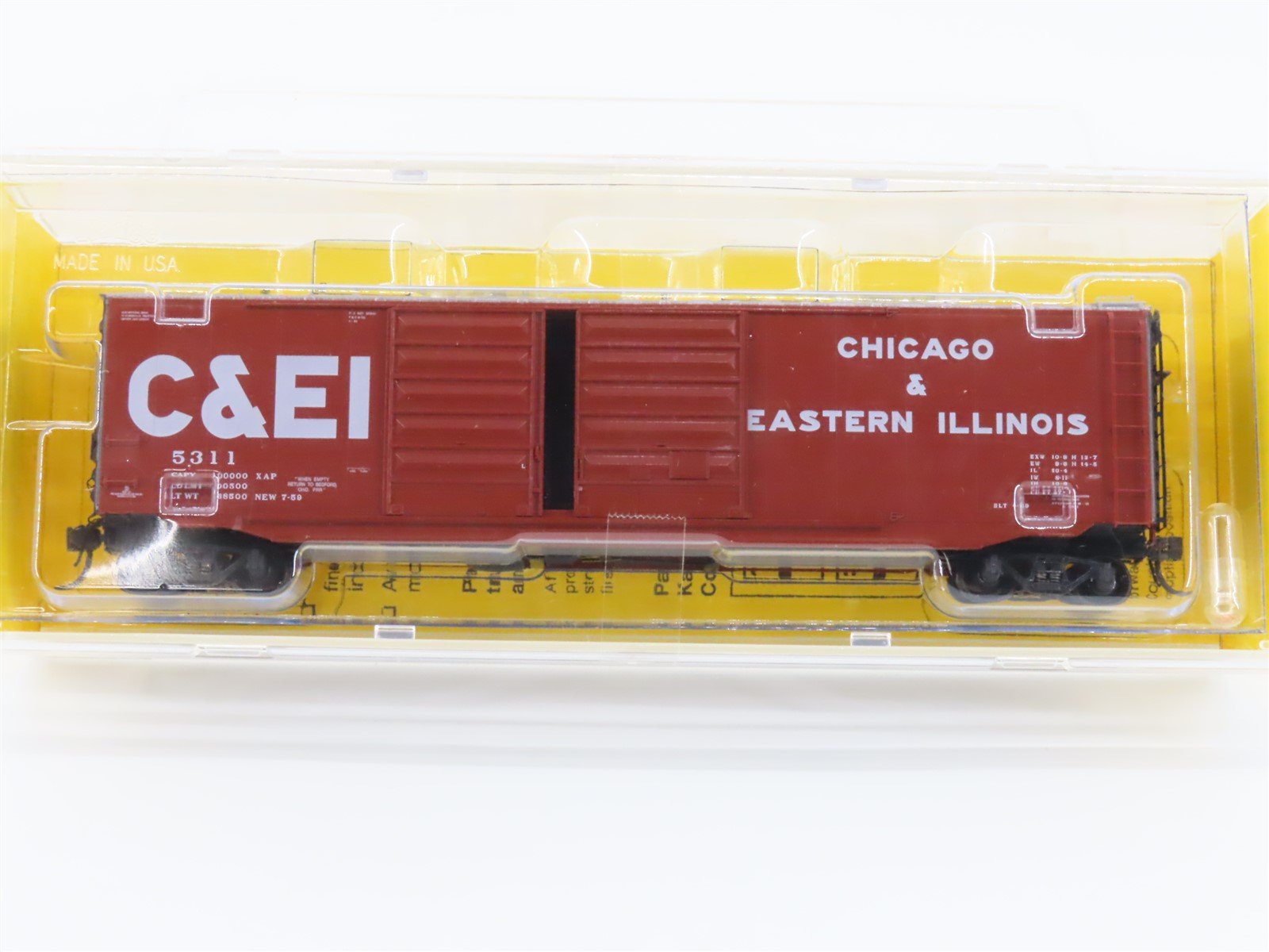 HO Scale Kadee 6704 C&EI Chicago Eastern Illinois 50' PS-1 Boxcar #5311 Sealed