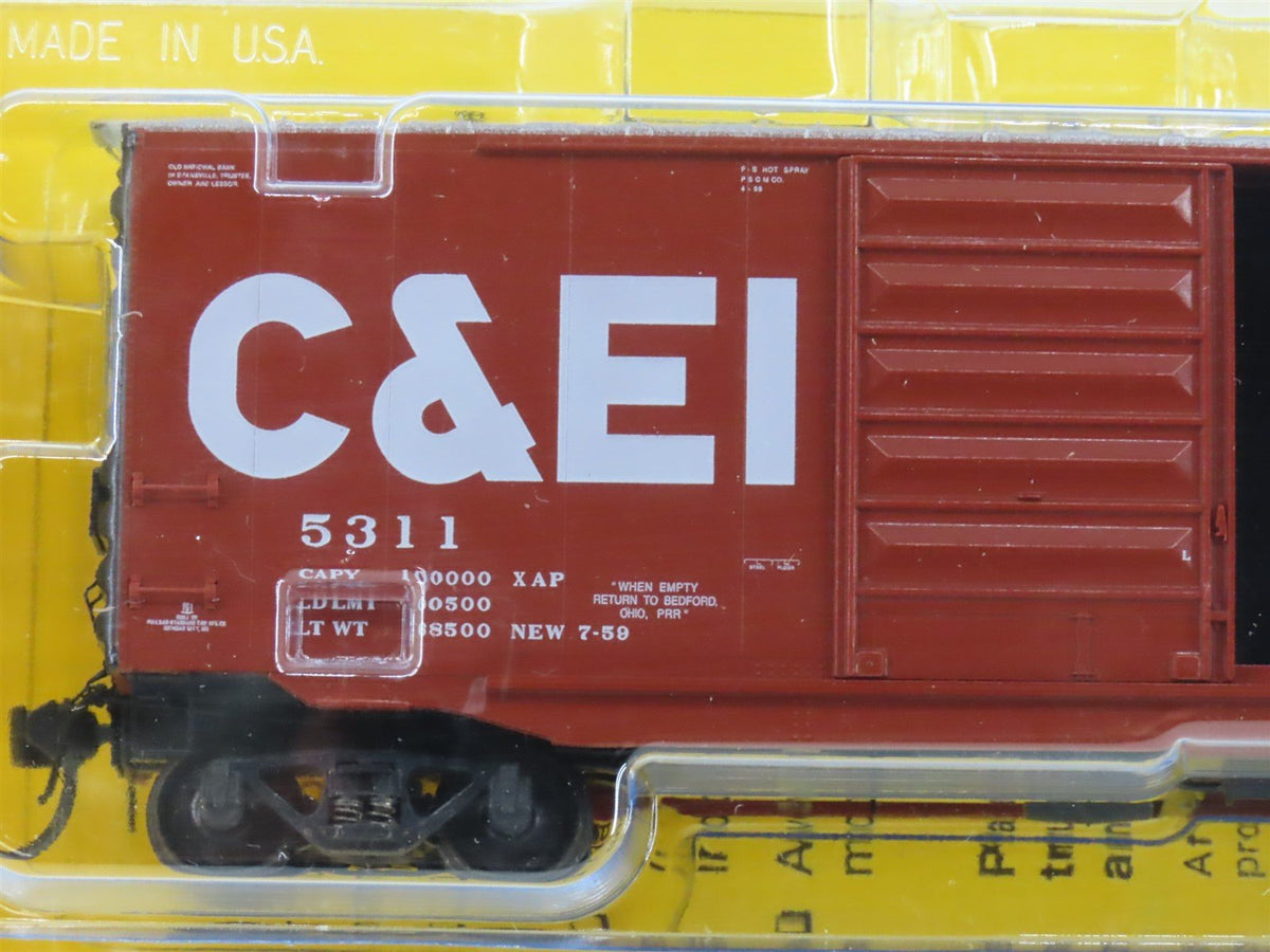 HO Scale Kadee 6704 C&amp;EI Chicago Eastern Illinois 50&#39; PS-1 Boxcar #5311 Sealed