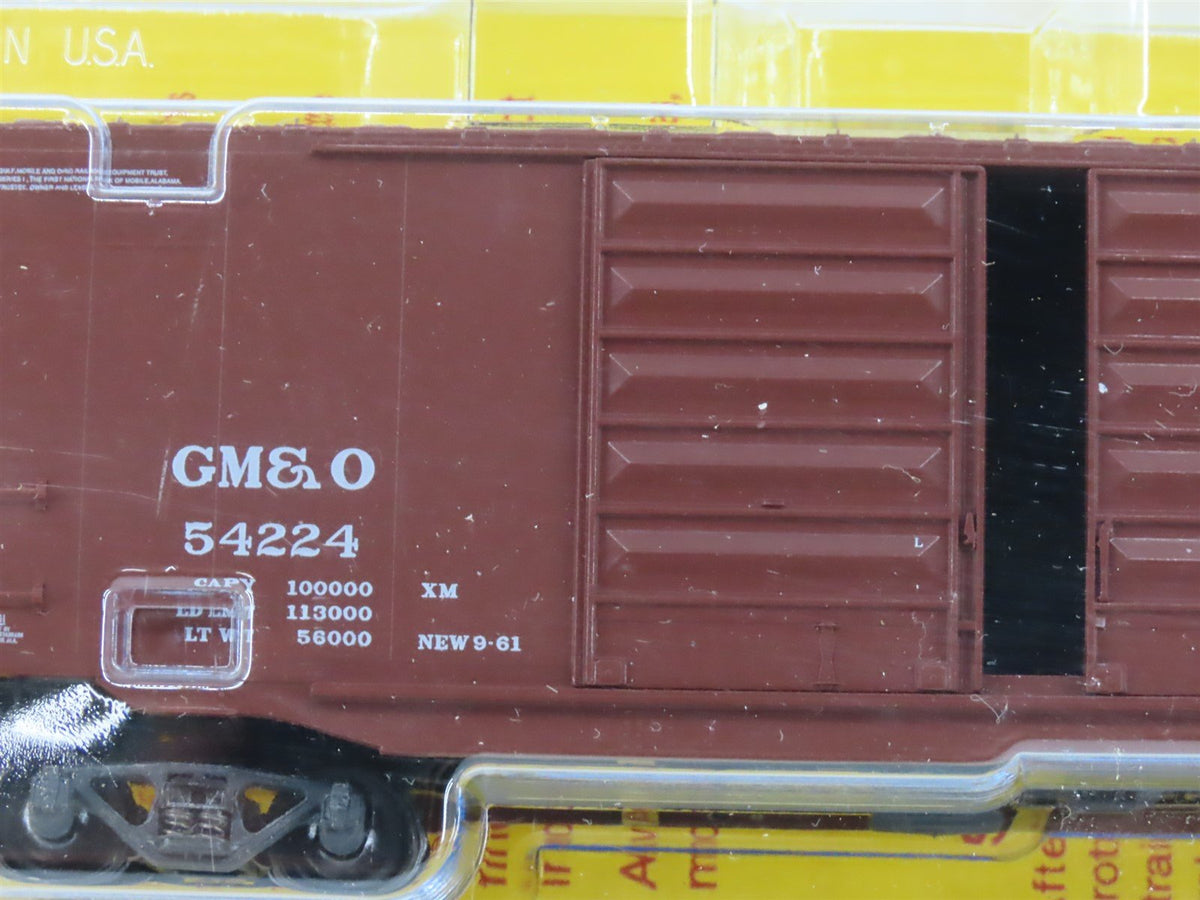 HO Scale Kadee 6719 GM&amp;O Gulf Mobile &amp; Ohio 50&#39; PS-1 Boxcar #54224 Sealed